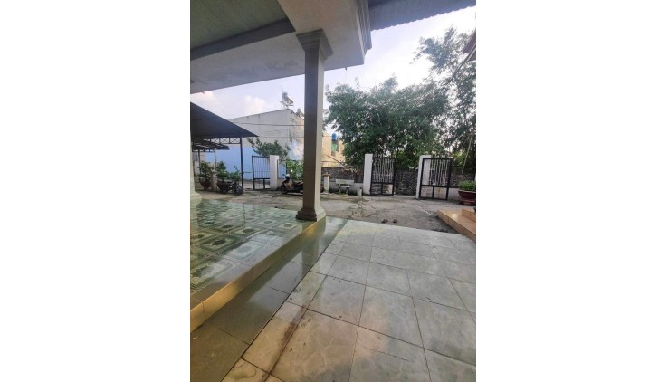 GẤP BÁN - NHÀ THỚI TAM THÔN XÂY BIỆT THỰ SÂN VƯỜN - 250M2 FULL THỔ CHỈ HƠN 5TỶ